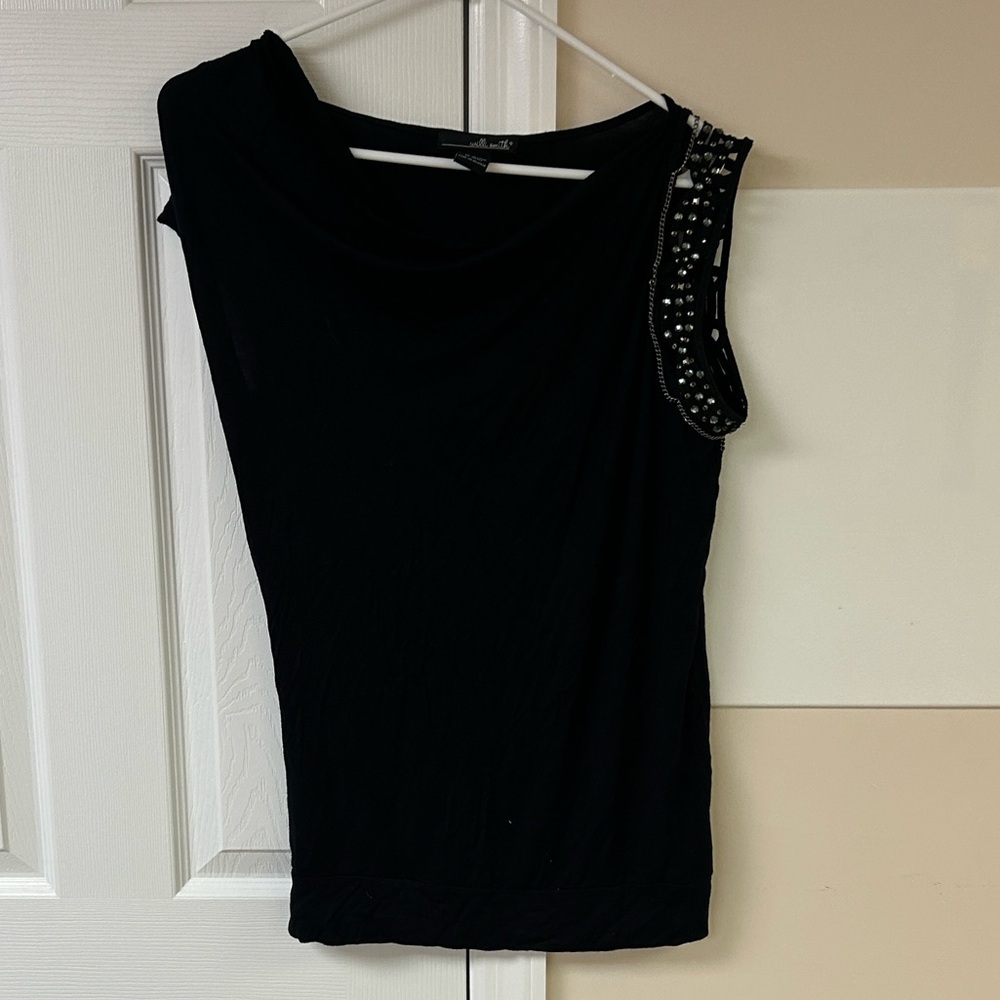 Willi Smith Black Rhinestones Sleeveless Blouse